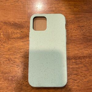 NEW Pela phone case iPhone 12/12 pro